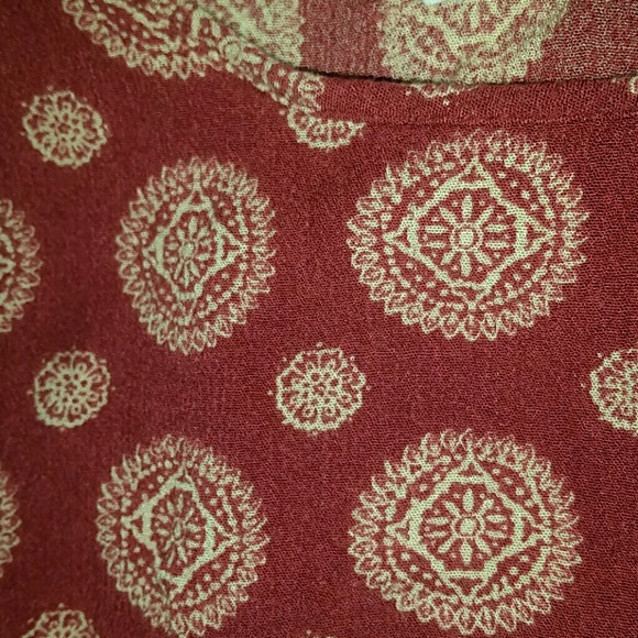 FOREVER21 CROP TOP - Picture 3 of 3